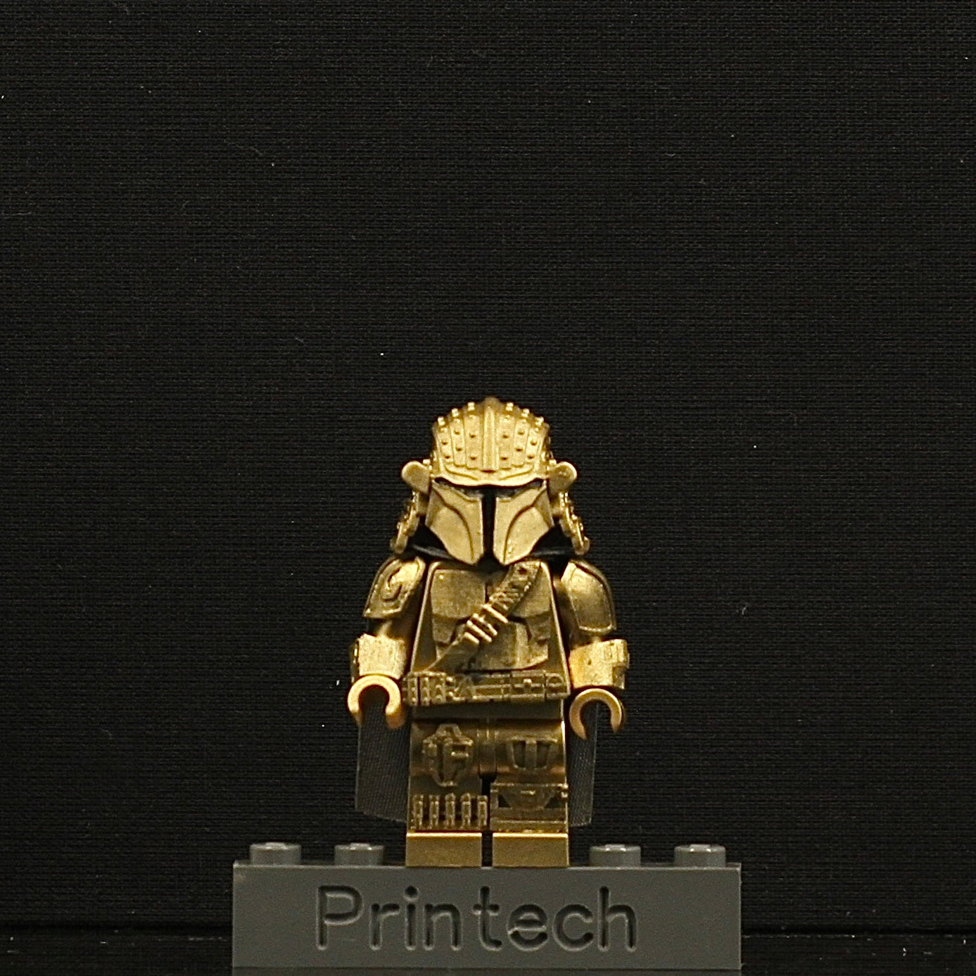 Painted Gold Samurai Mando